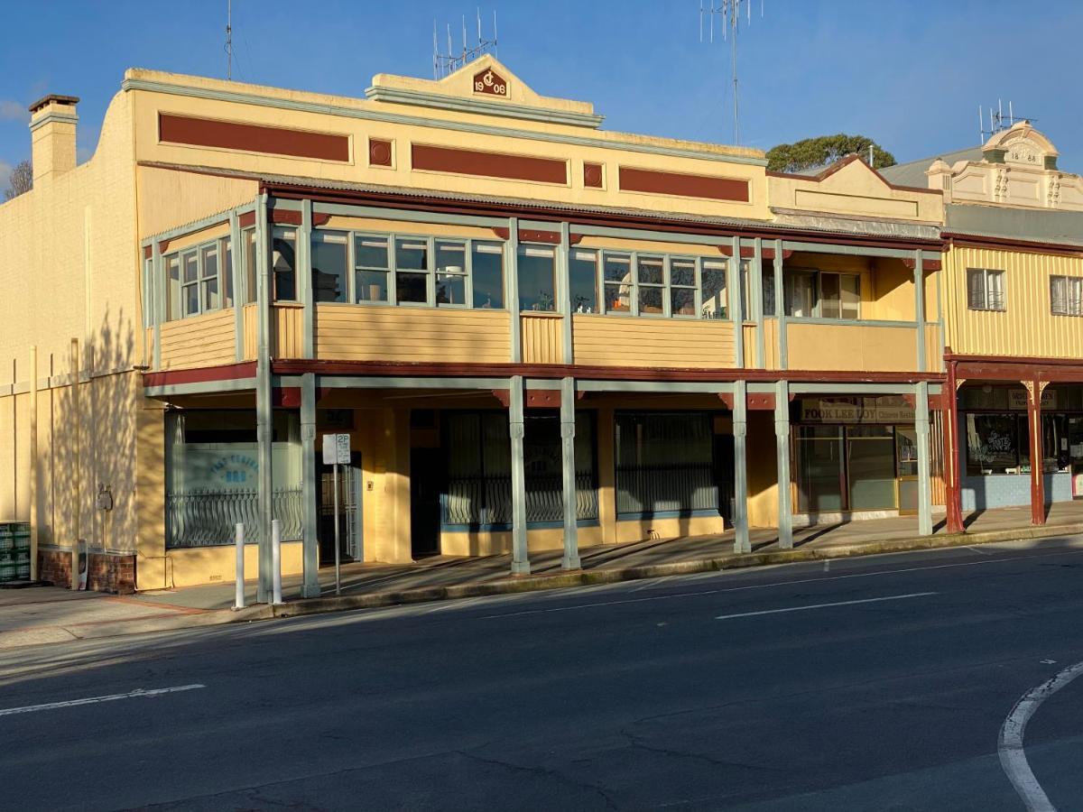 Yass Central Bed & Breakfast Exterior foto